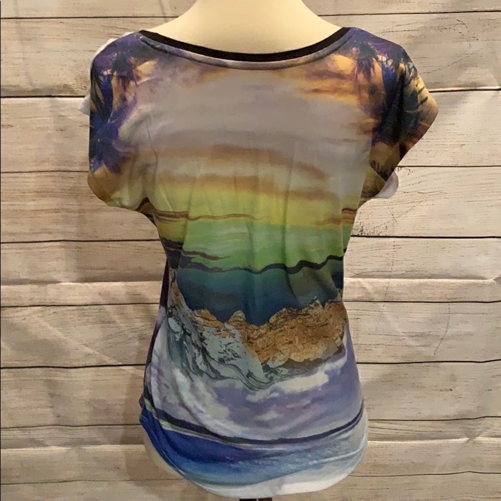 🌼🌼Express xs short sleeve tee🌼🌼 - Picture 3 of 4